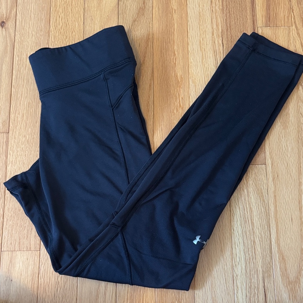 Black Under Armor Thermal Leggings
